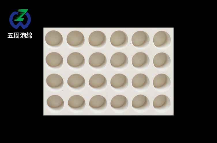 當(dāng)然，以下是5個(gè)吸引眼球的文章標(biāo)題，以“EVA材質(zhì)”作為獨(dú)特賣點(diǎn)：