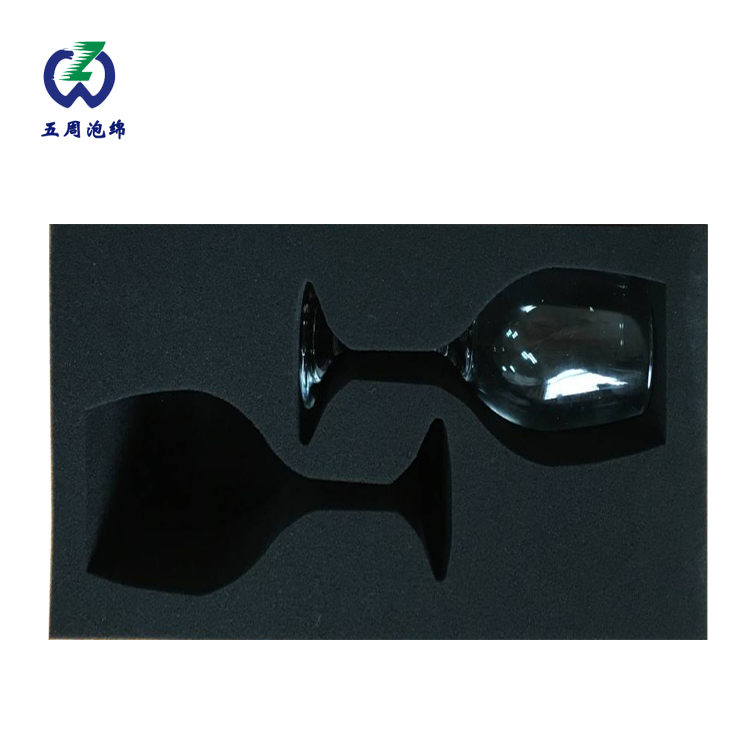 EPE珍珠棉內(nèi)襯包裝:輕質(zhì)與全面保護(hù)的無縫融合 EPE珍珠棉內(nèi)襯包裝:輕質(zhì)與全面保護(hù)的無縫融合